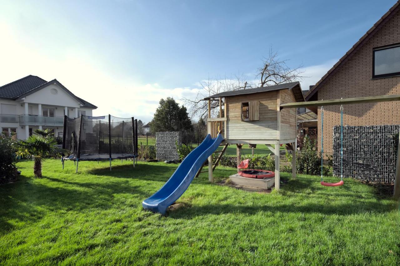 Modern Wohnen I Smart Tv I Terrasse I 2X Parkplatz I 2 Schlafzimmer I 6 Schlafplaetze Bad Oeynhausen Exterior photo